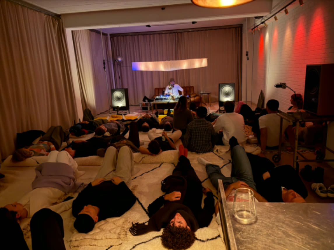 Ambient Listening Session, Aufnahme 2